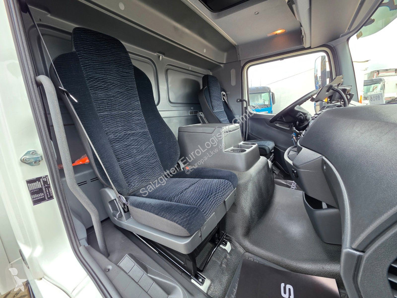 Kamión Mercedes 816 | Rückfahrkamera |...