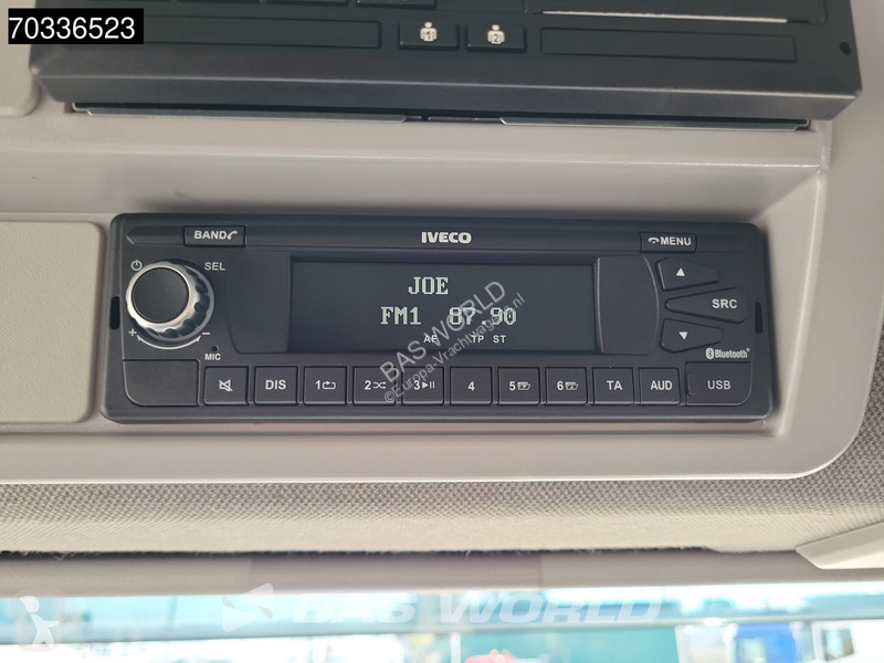 Kamion Iveco 75E190 4X2 8tonner 1000kg Tailgate...