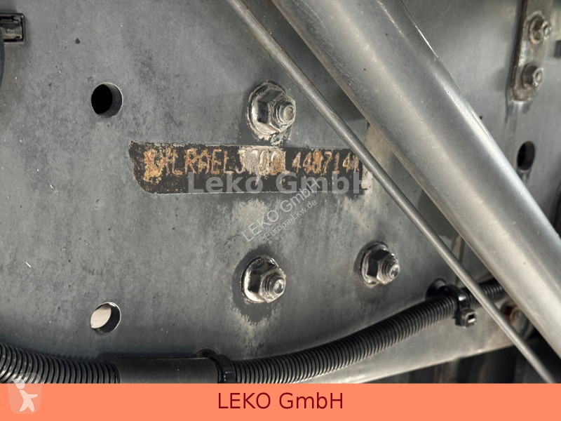شاحنة DAF 280 FA ( Fleischhaken ) Meat hooks