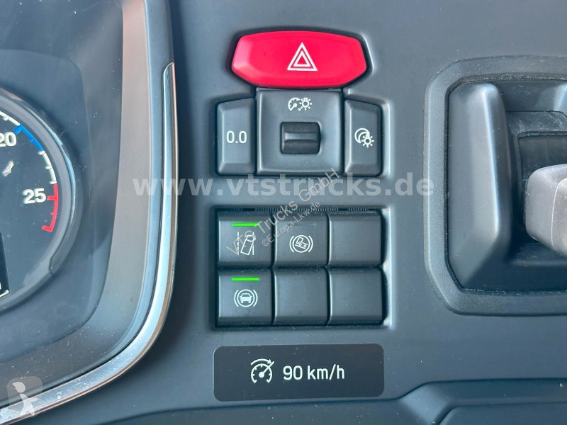 Scania R410 6x2...
