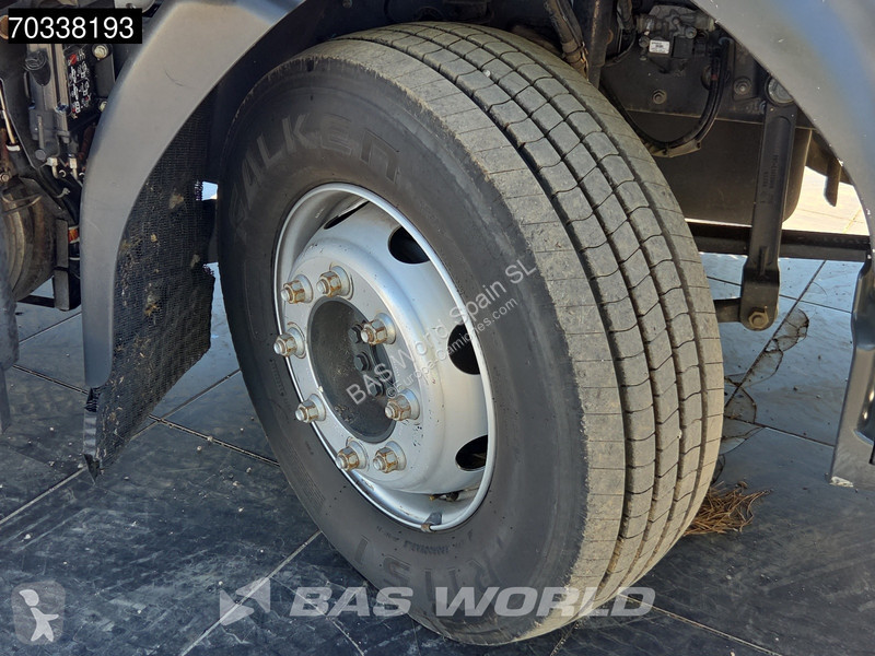 Renault D 250 4X2 16 toneladas plataforma 650cm...