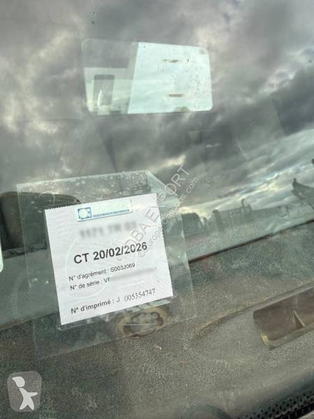 شاحنة Renault 180 DCI