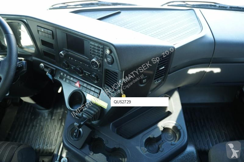 Kamion Mercedes AROCS 3240
