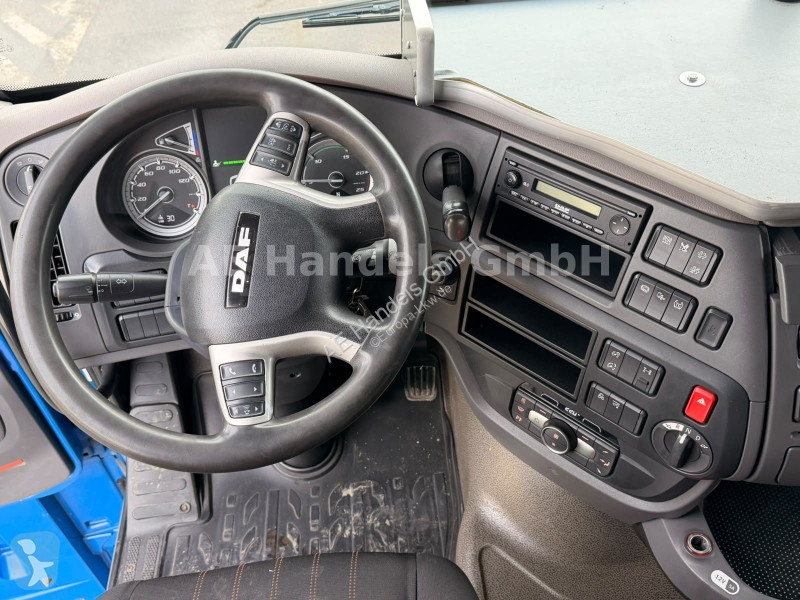 Kamion DAF 530 SC BL VDL...