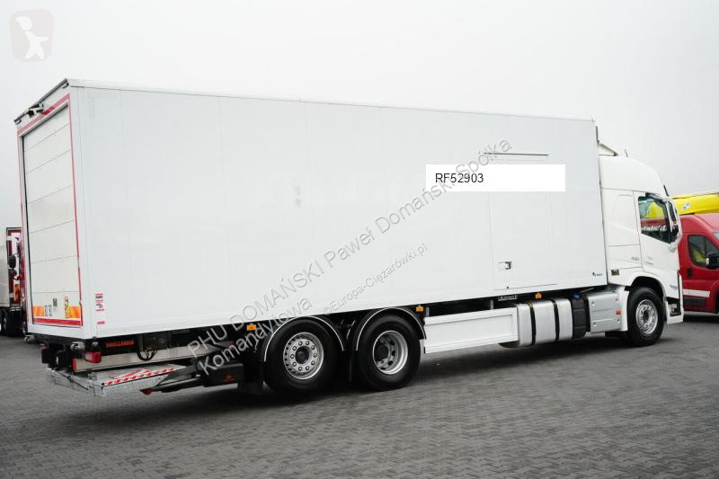 Kamión Volvo FM / 430 / ACC / E 6 / KONTENER +...
