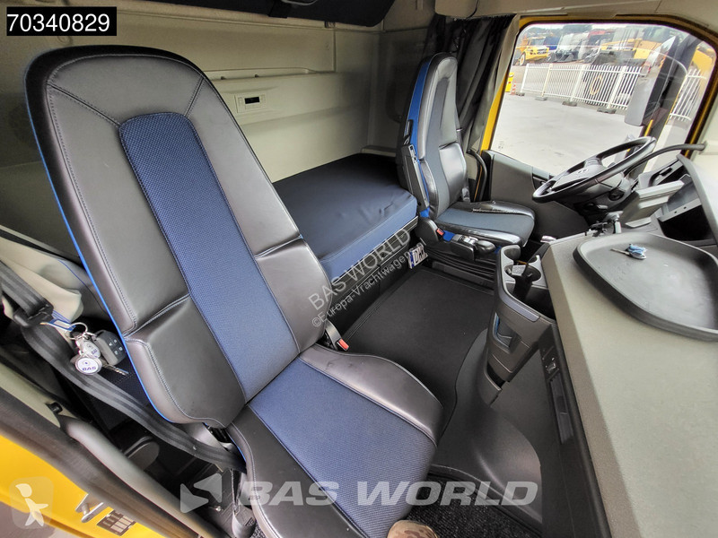 Teherautó Volvo 460 6X2 LNG COMBI Sliding roof...