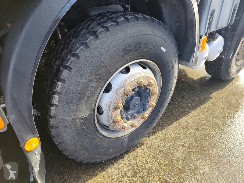 Iveco 500 8x4 kipper AD410T truck