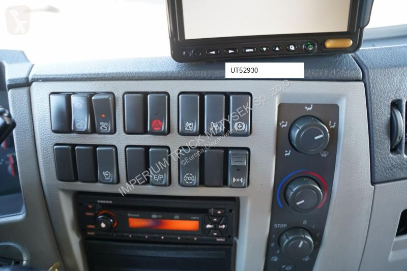 Kamion Volvo FE 320 / 4x2 / CHŁODNIA - 8,9 M /...