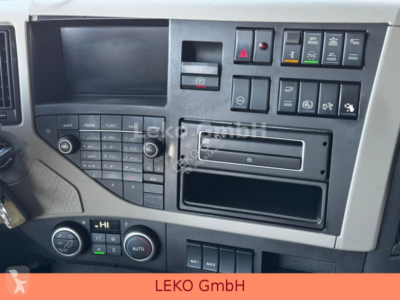 Teherautó Volvo 420 Liftachse