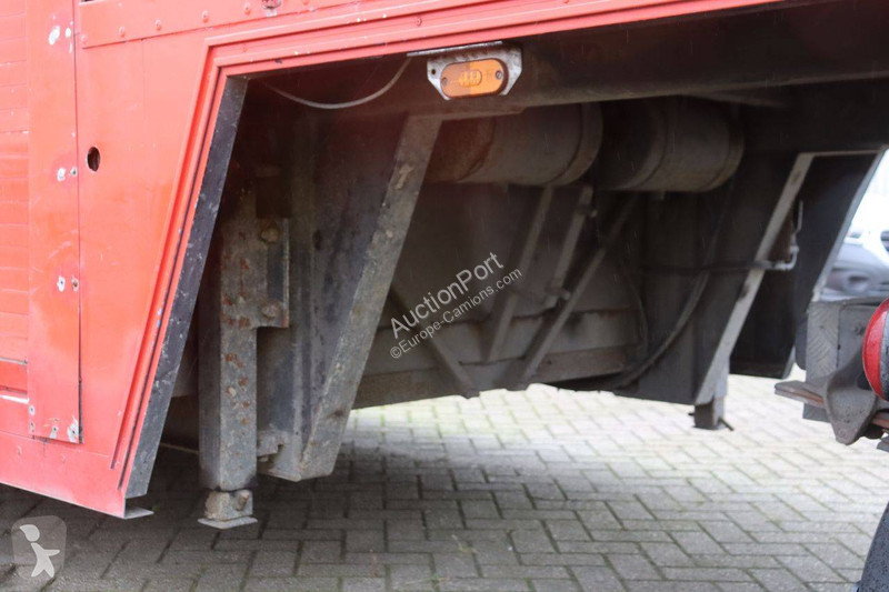 Vrachtwagen Nissan