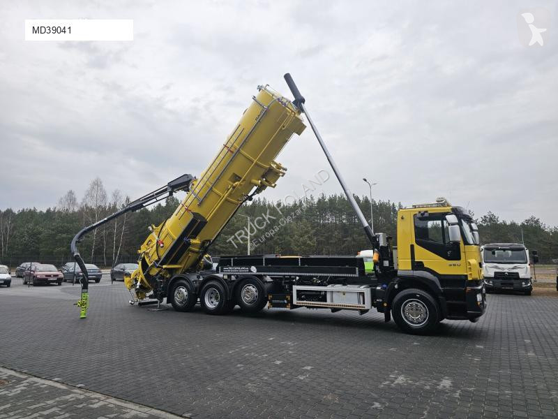 Камион Iveco COMBI