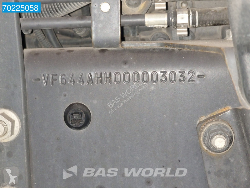 Kamion Renault 280 4X2 Superstructure not...