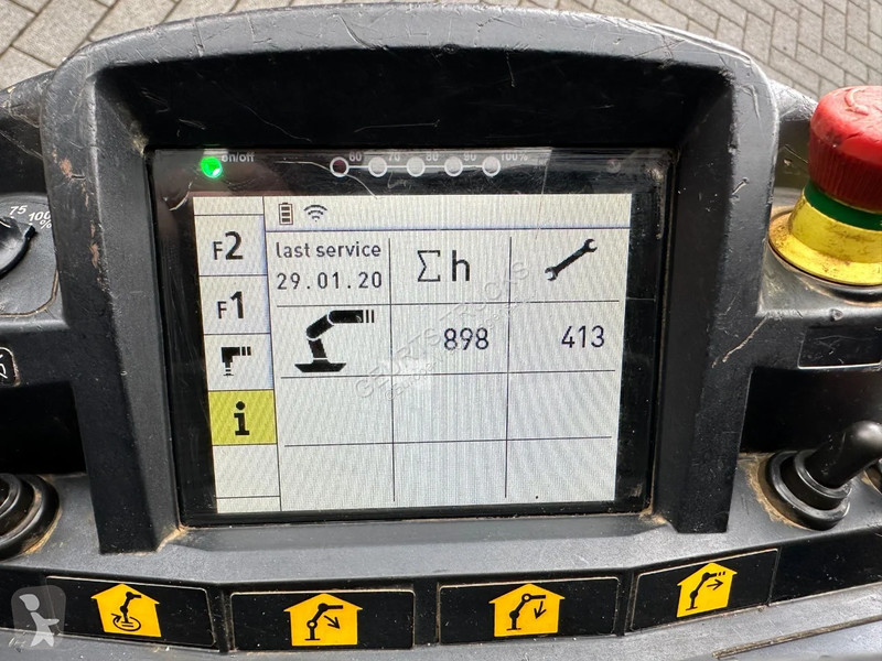 Kamion Volvo FMX 420 6X2 + PALFINGER PK...
