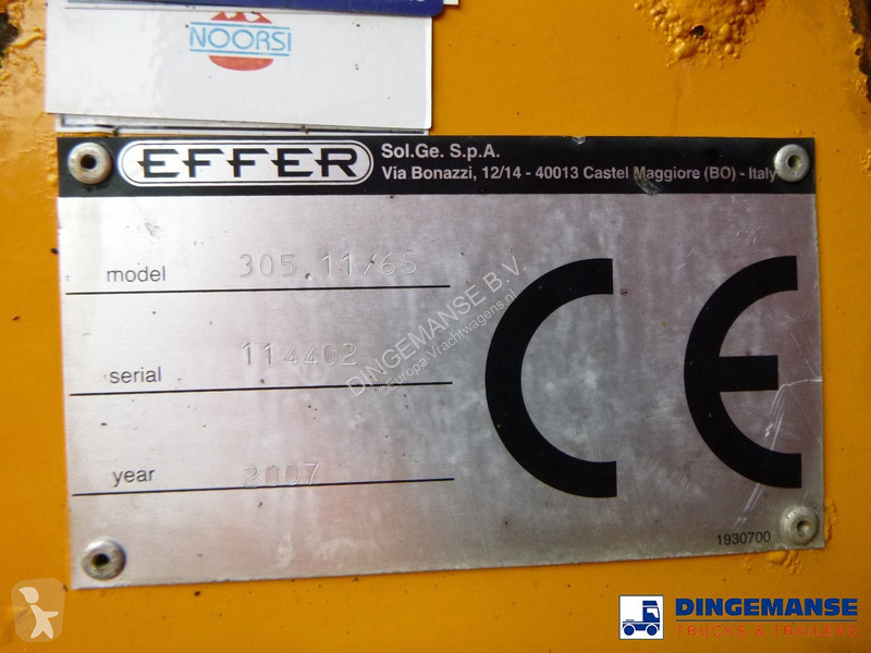 Camion Volvo 440 6x2 Euro 4 + Effer 350.11/6S