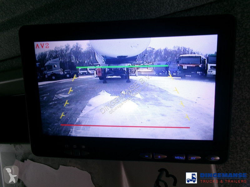 Camion Iveco 310 EEV 6x2 RHD + Atlas 120.2E
