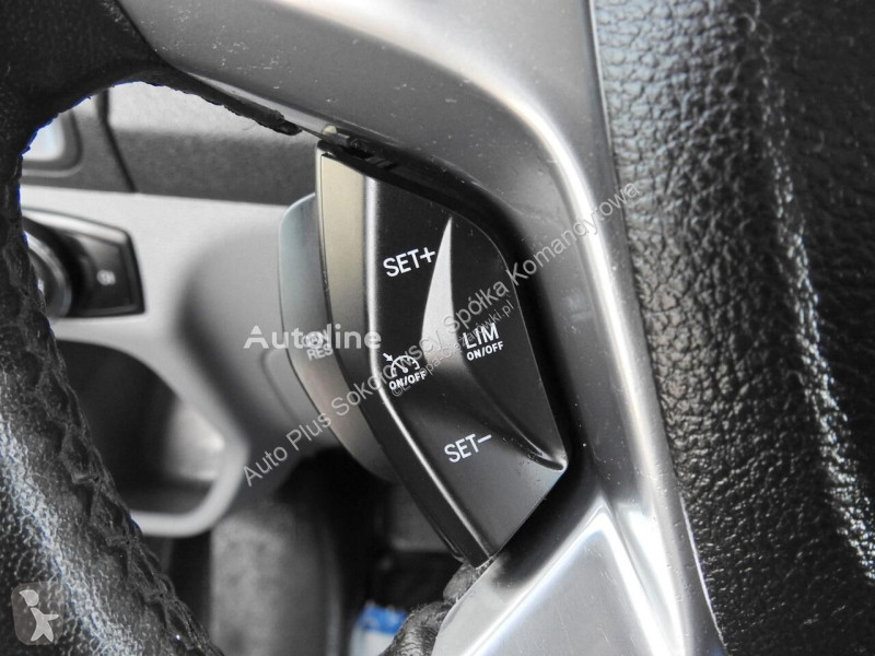 Kamion Ford TRANSIT  KONTENER WINDA 8 PALET...