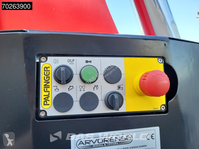 Camion Volvo 500 8X2 Palfinger PK110002 SH...