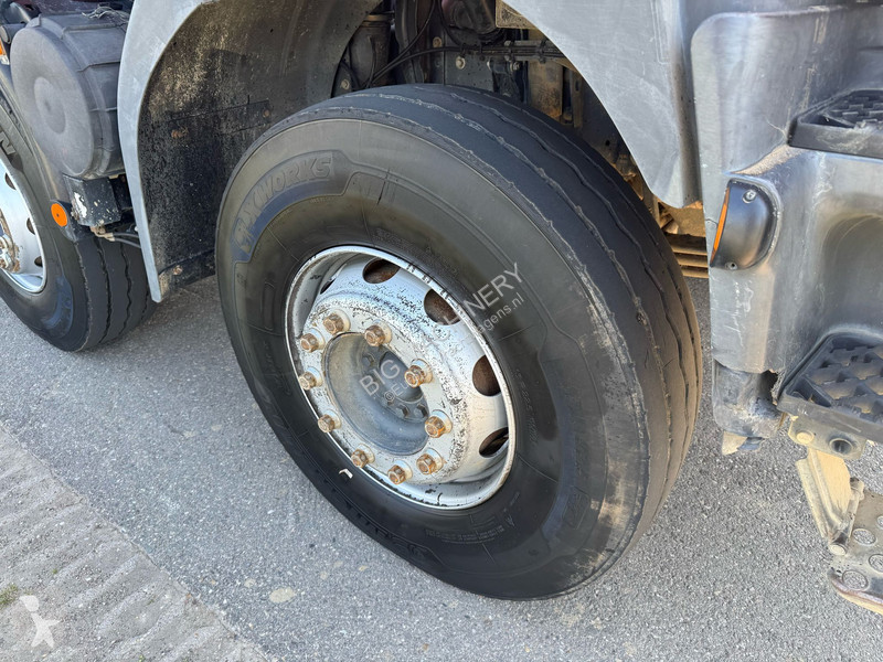 Kamion Renault 410 8x4 Full steel - Manual -...