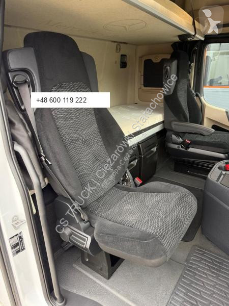 شاحنة Mercedes 2545