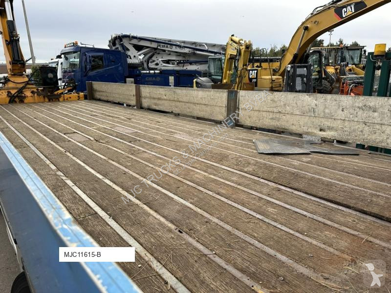 Kamion DAF 85360 8x2 (no crane!) - MANUAL...