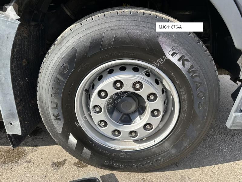 Camion Volvo FMX 370 6x2 PRITSCHE 6M35 + KRAN...