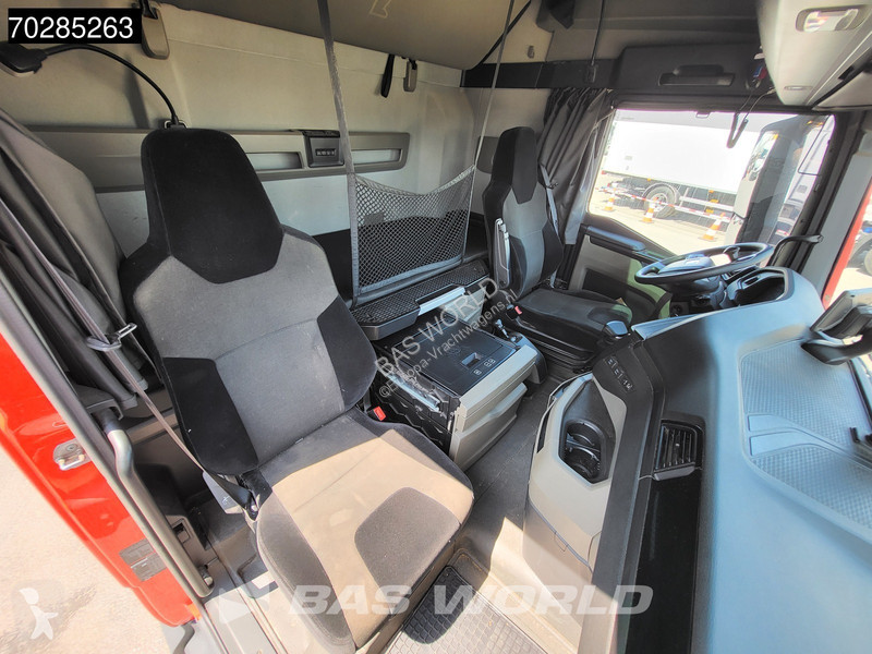 Kamion MAN 26.470  6X2 21 Tonnes VDL hooklift...