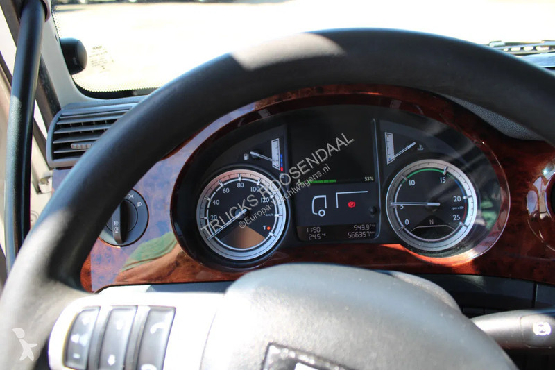 Kamion DAF 330 + EURO 6 + 6X2 STEERING