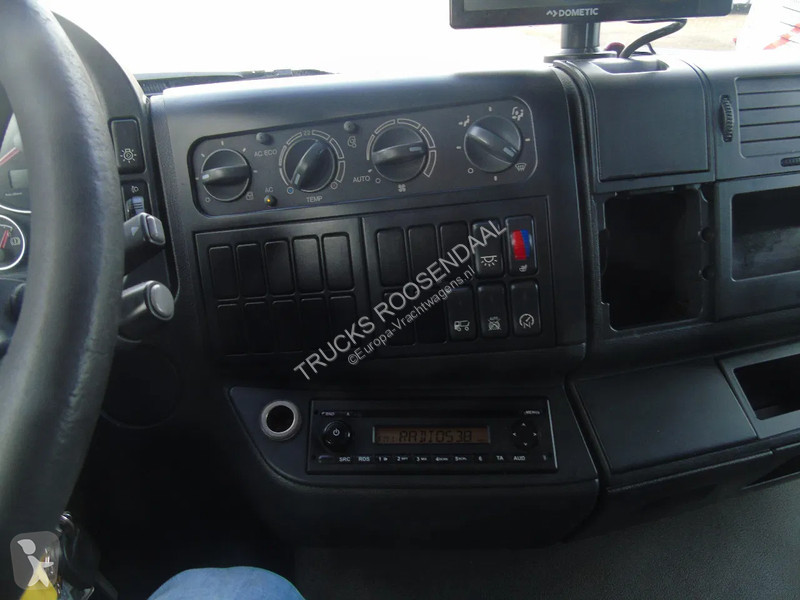 Kamion MAN 15.250 + MANUAL + EURO 5 + LIFT