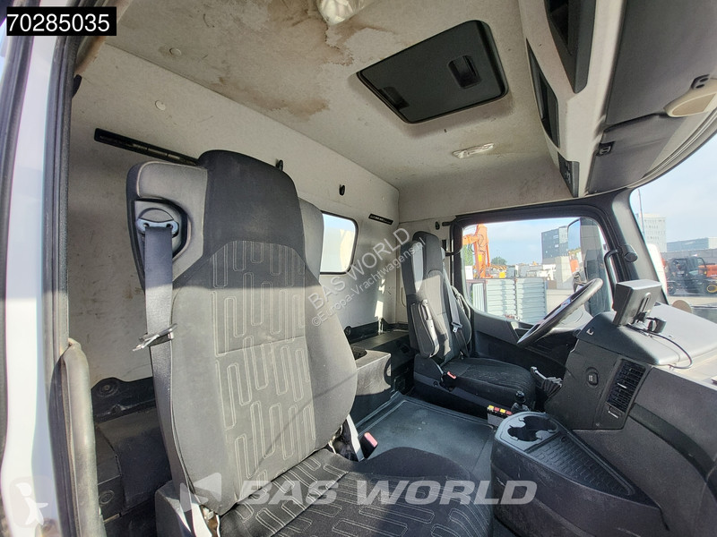 Camion Mercedes 3240 8X4 12m3 2-side Tipper...