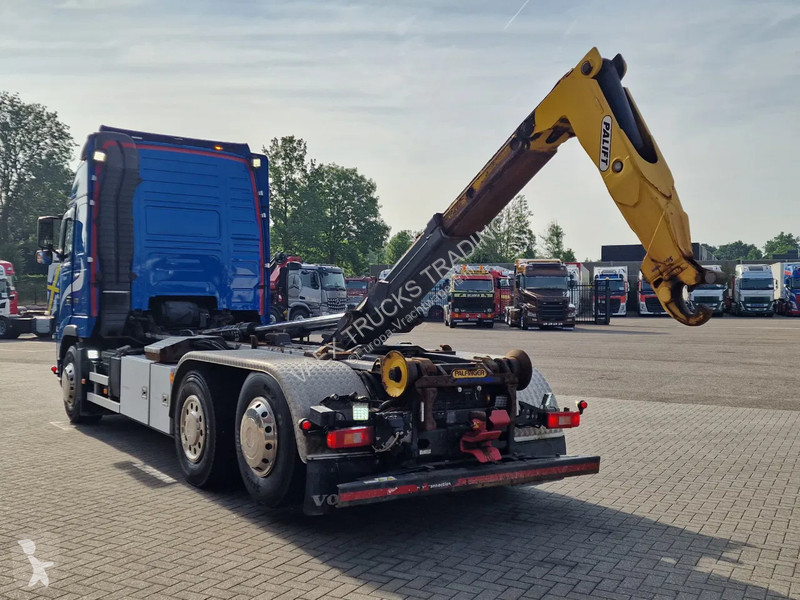 Camion Volvo 16700 Globetrotter 6x2*4 -...