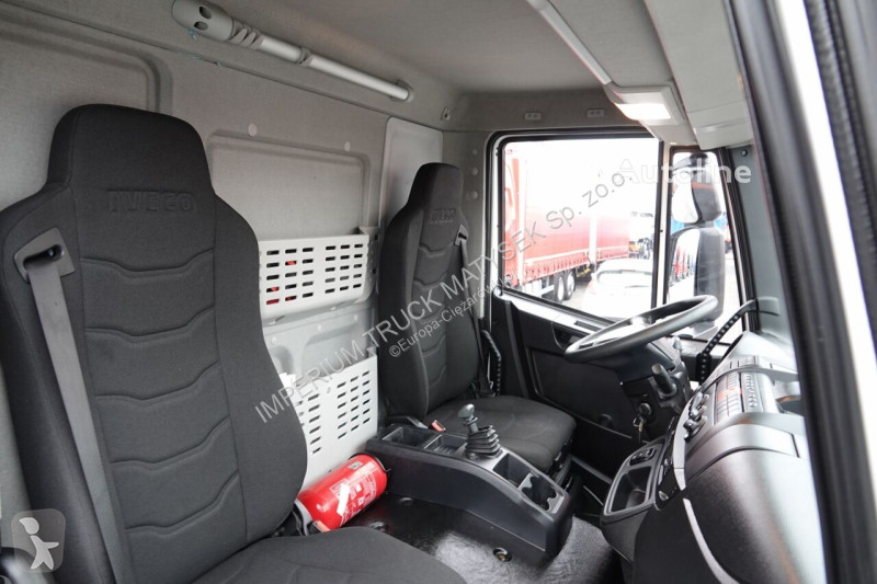 Kamion Iveco EUROCARGO / 12. 190 / FIRANKA -...
