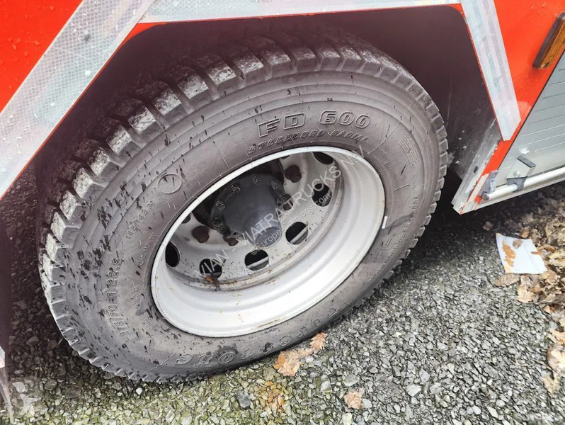 Lastbil Scania P93 ML 4X2 280 ZB + MAGIRUS...