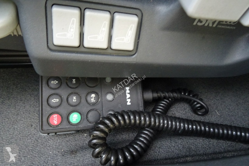 Camion MAN TGL12.220 Euro 5 kontener 19 palet...