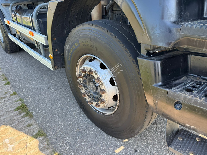 Camion Iveco 410 6x4 Kipper
