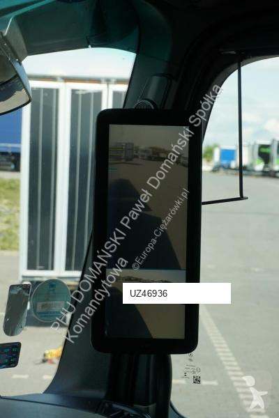 Kamion s návěsem Mercedes / TANDEM