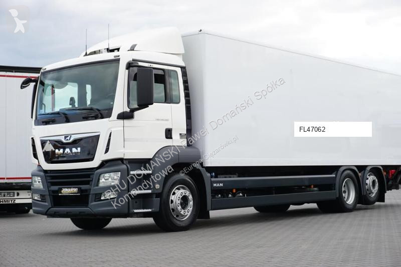 Lastbil MAN TGS / / EURO 6 / KONTENER + WINDA /...