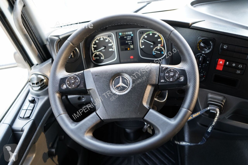 Camion Mercedes ATEGO 1521 / IZOTERMA /...