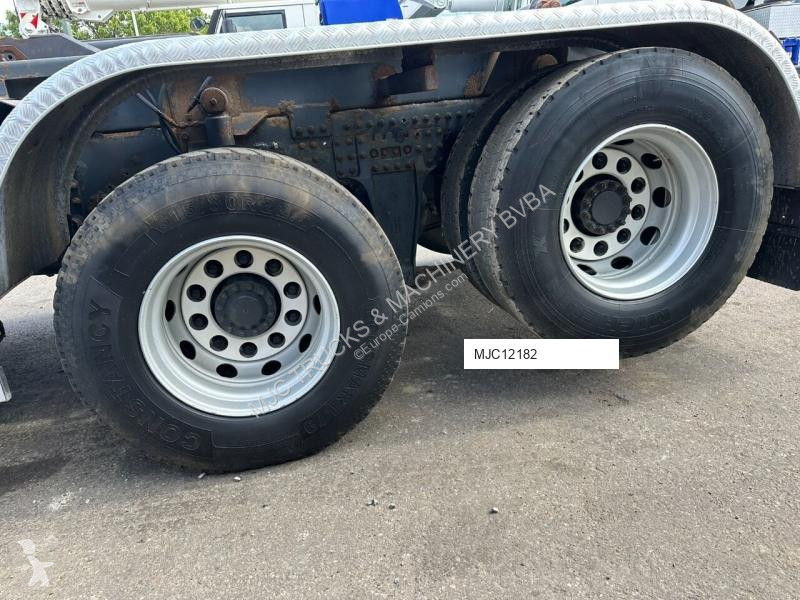 Camion Volvo 25T HOOKLIFT - 6200mm