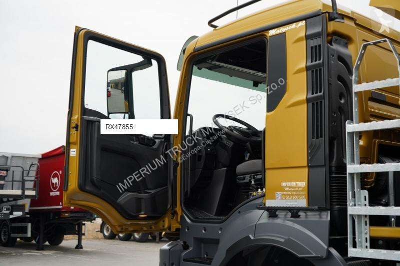 شاحنة MAN TGS 33.480