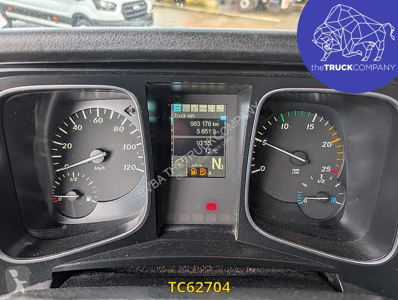شاحنة Mercedes 2548