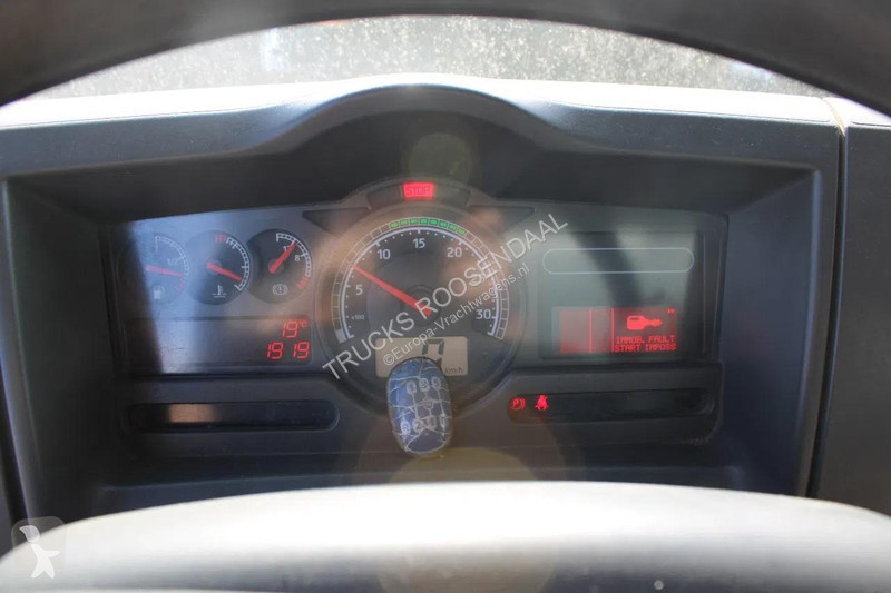 شاحنة Renault 220 + manual + 16 meter