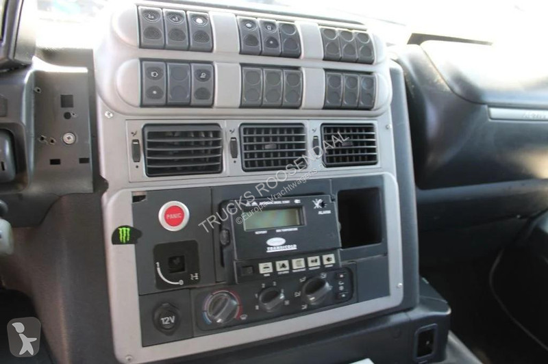 شاحنة Iveco 310 + 6X2 EURO 5 + CARRIER + LIFT