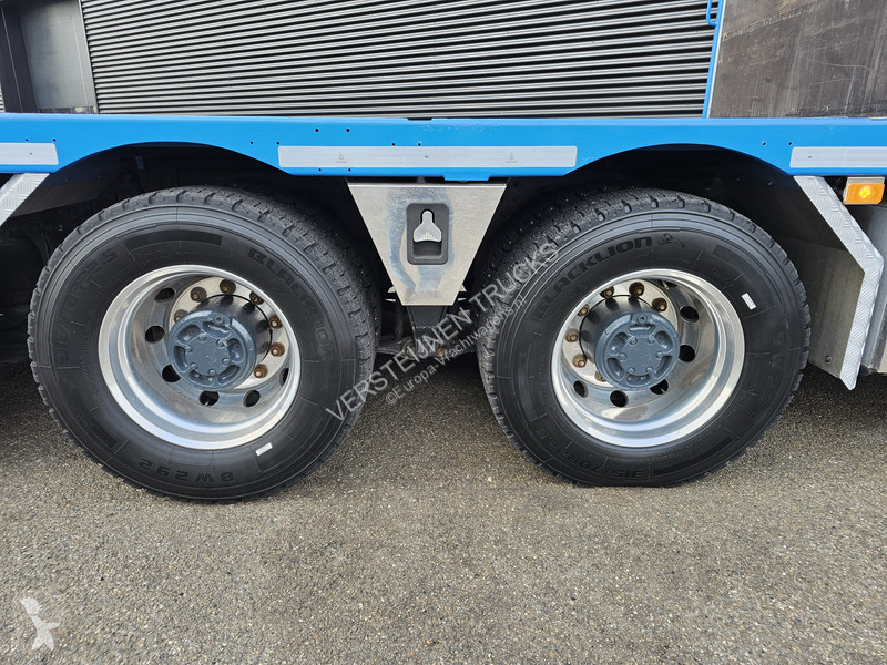 شاحنة Volvo 750 8x4 / RETARDER / FASSI 71 TM + JIB