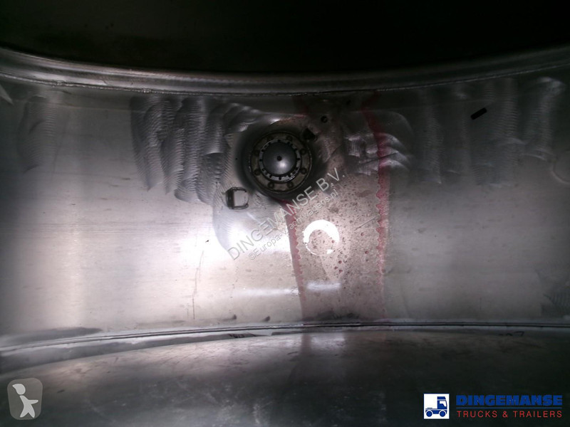 شاحنة Volvo 380 6X2 fuel tank 20.6 m3 / 4 comp