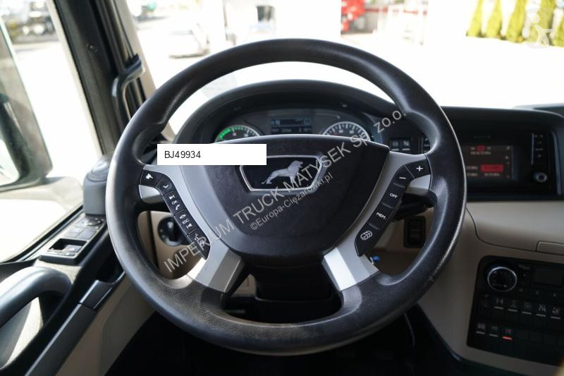 شاحنة MAN TGX 26.460