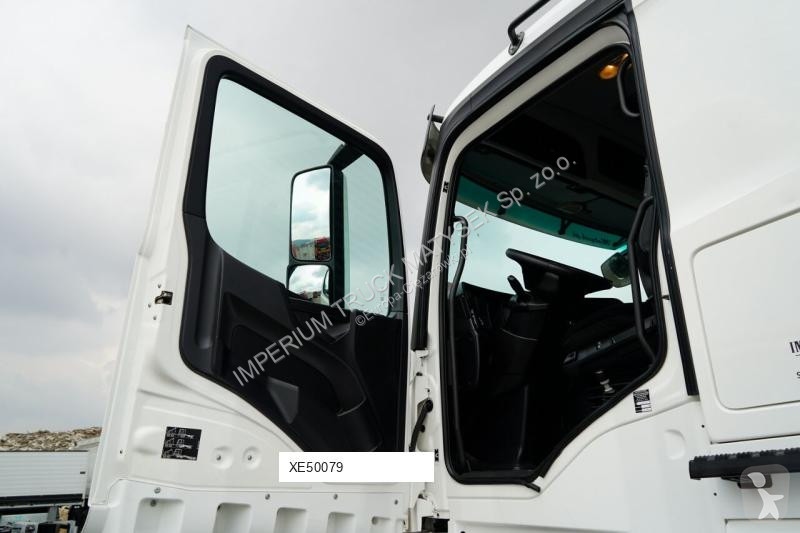 شاحنة Mercedes AROCS 2658