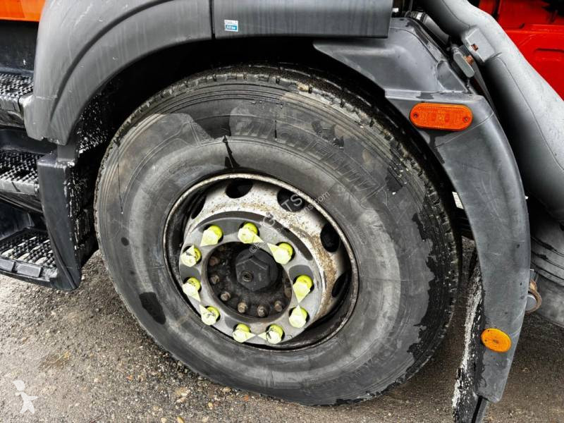 شاحنة Iveco