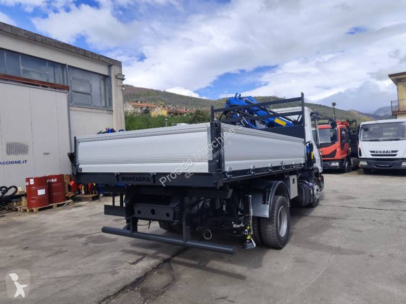 شاحنة Iveco