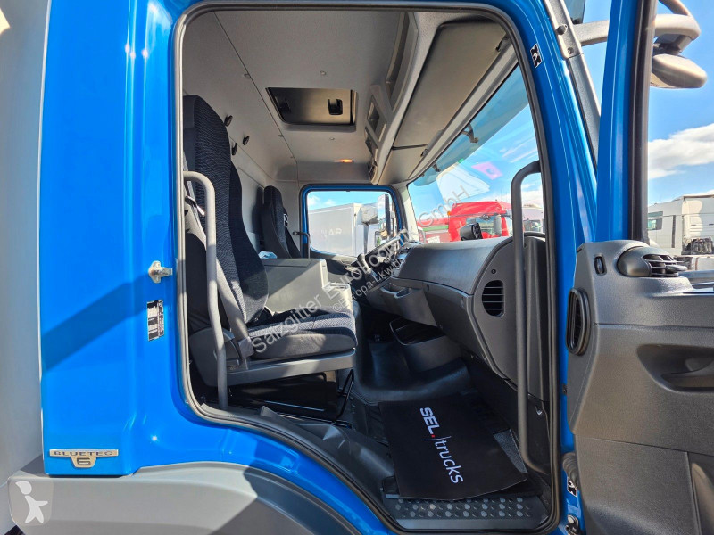 Camion Mercedes 1221