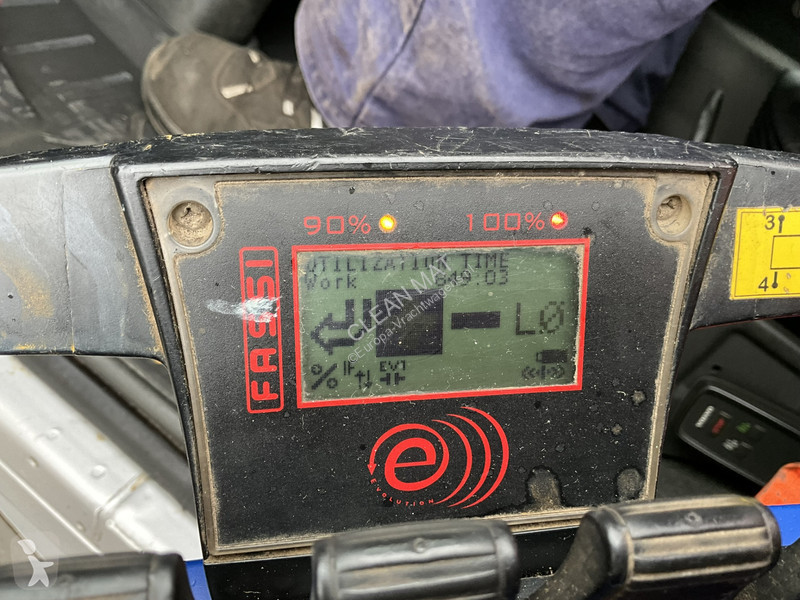 شاحنة Volvo 500 4x4 Fassi 31 Tonmeter laadkraan...